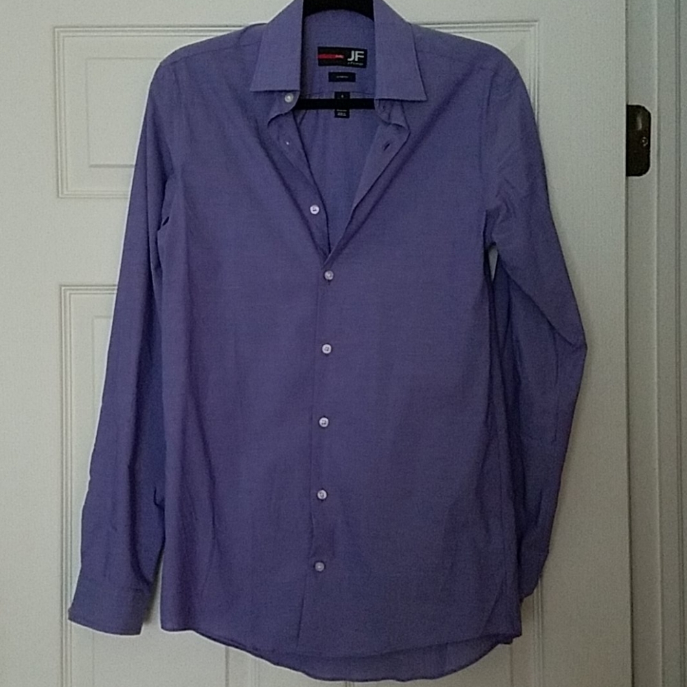 New Beautiful Men's J. Ferrar purple dress shirt